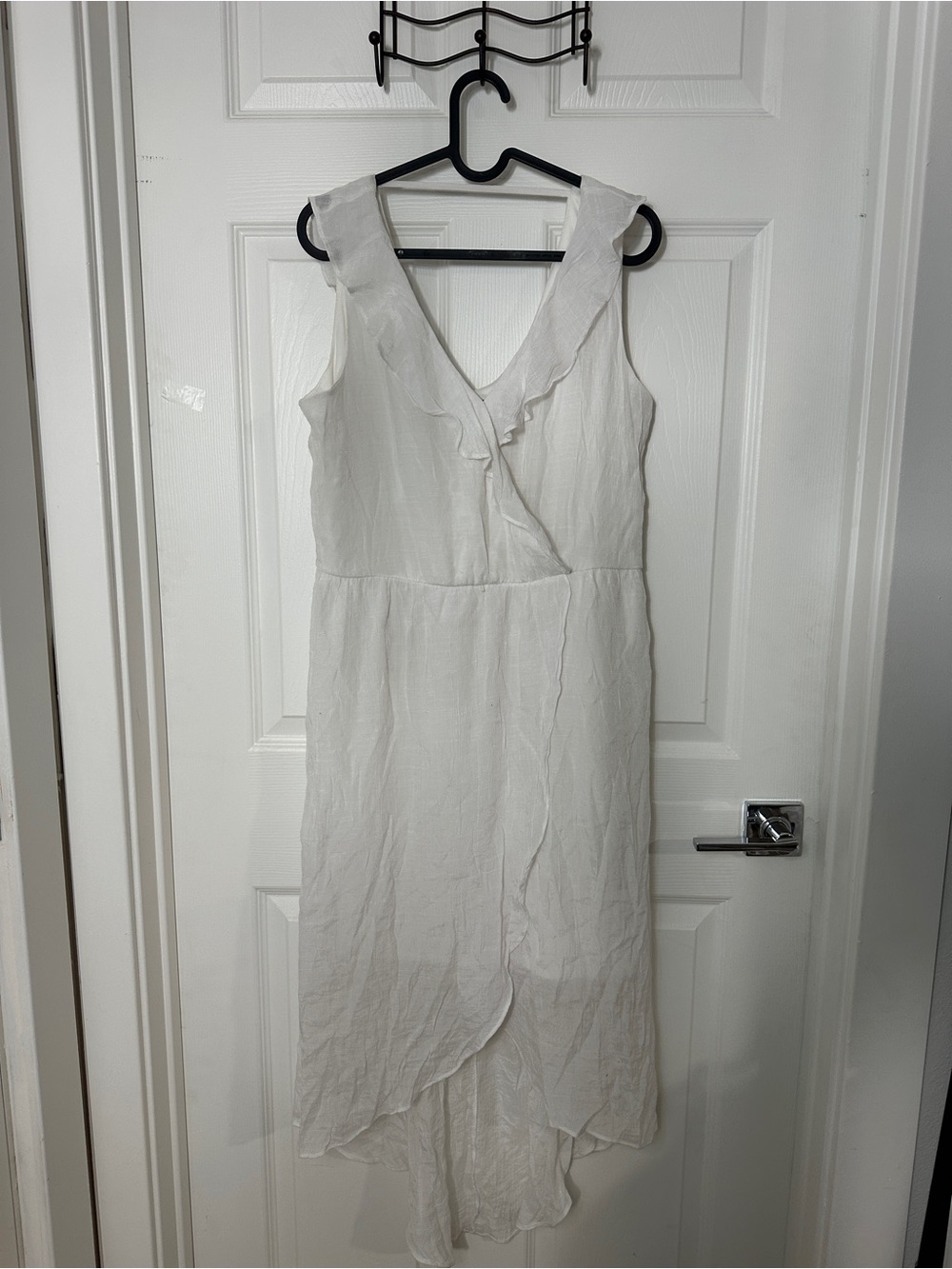 Iz Byer White Ruffle V-Neck High-Low Dress - Picture 3 of 6